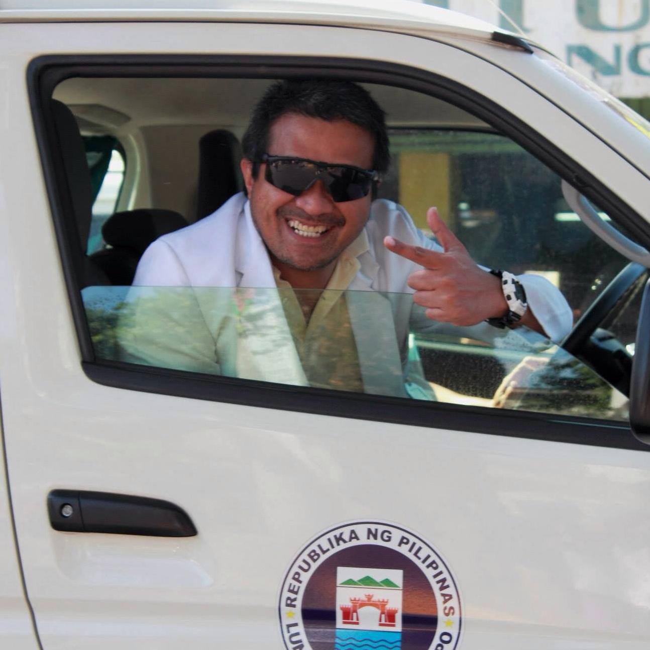 Surgeon’s Online Business Thrives with LBC as Logistics Partner