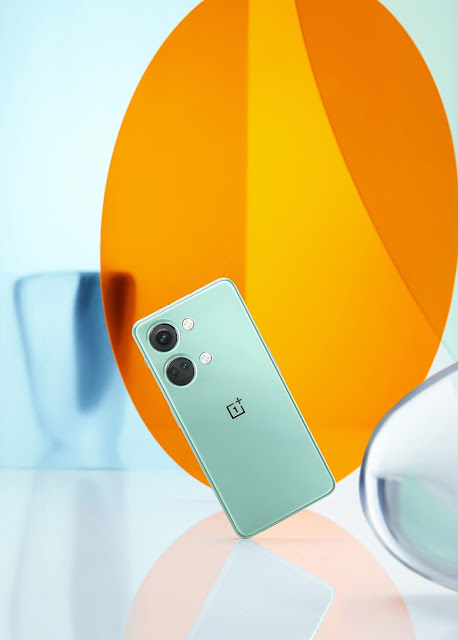 042020oneplus23552 min