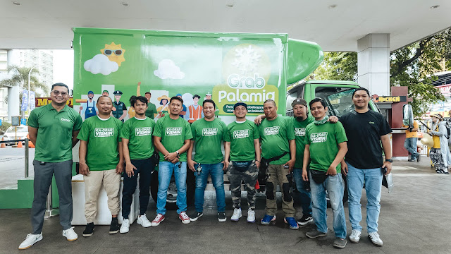 Grab20cools20down20thousands20of20street20workers20delivery20riders20on20Labor20Day20 201