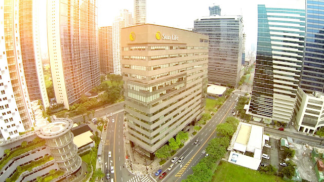 1 Sun20Life20Centre Bldg