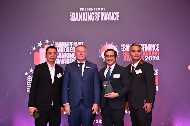­­­EastWest Celebrates its 30 Years in the Industry