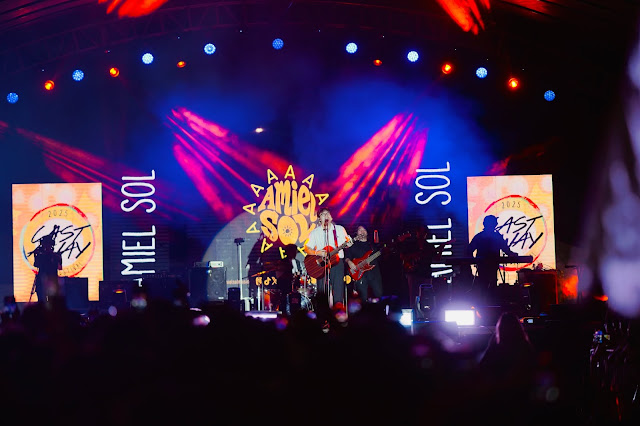 Breakout artists Amiel Sol, Leona, and SSUNN wowed fans and streaming charts at Castaway Music Festival in SM City Baliwag.