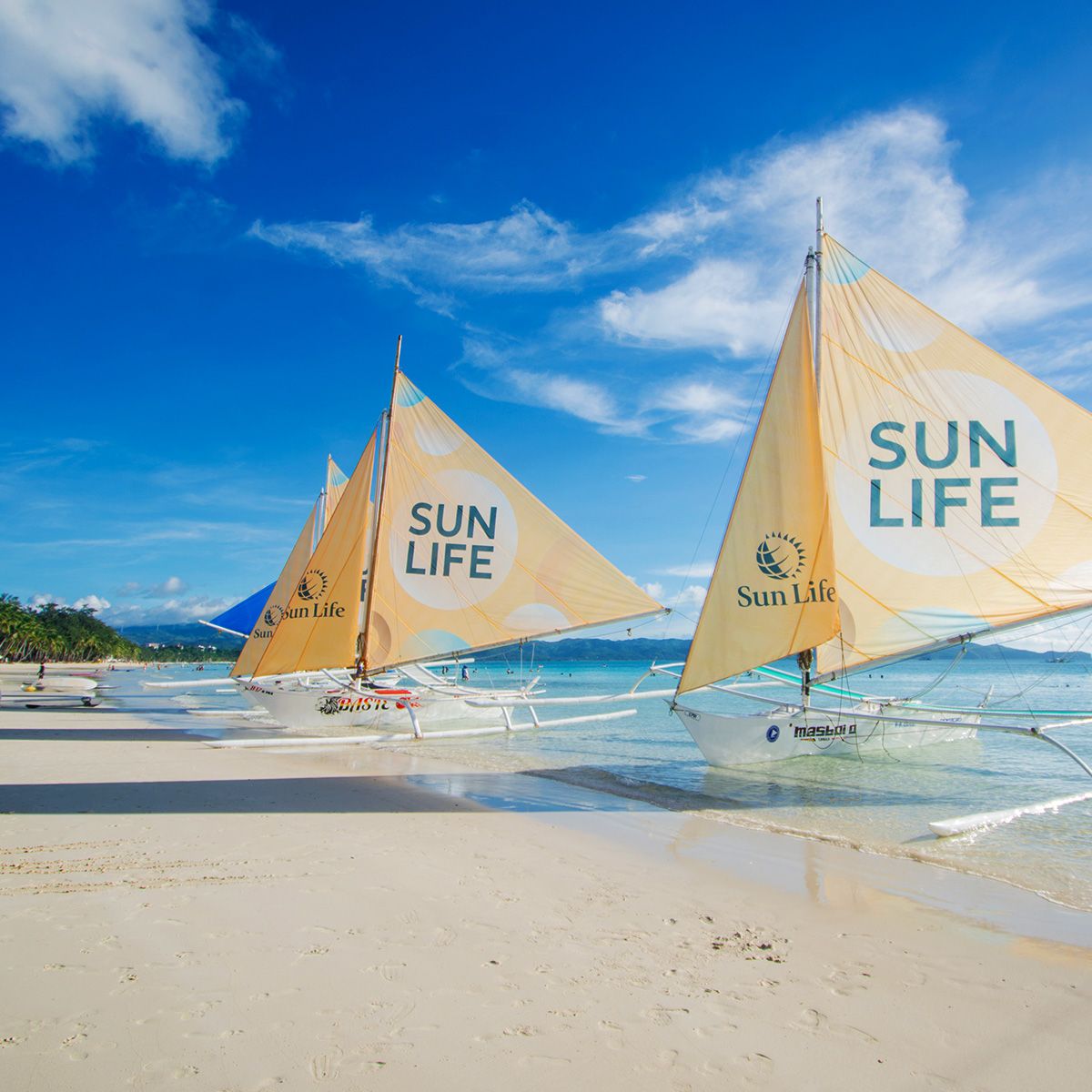 Sun Life Lights Up Boracay with Brighter Holidays